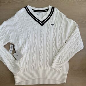 Aritzia TNA Clay Sweater